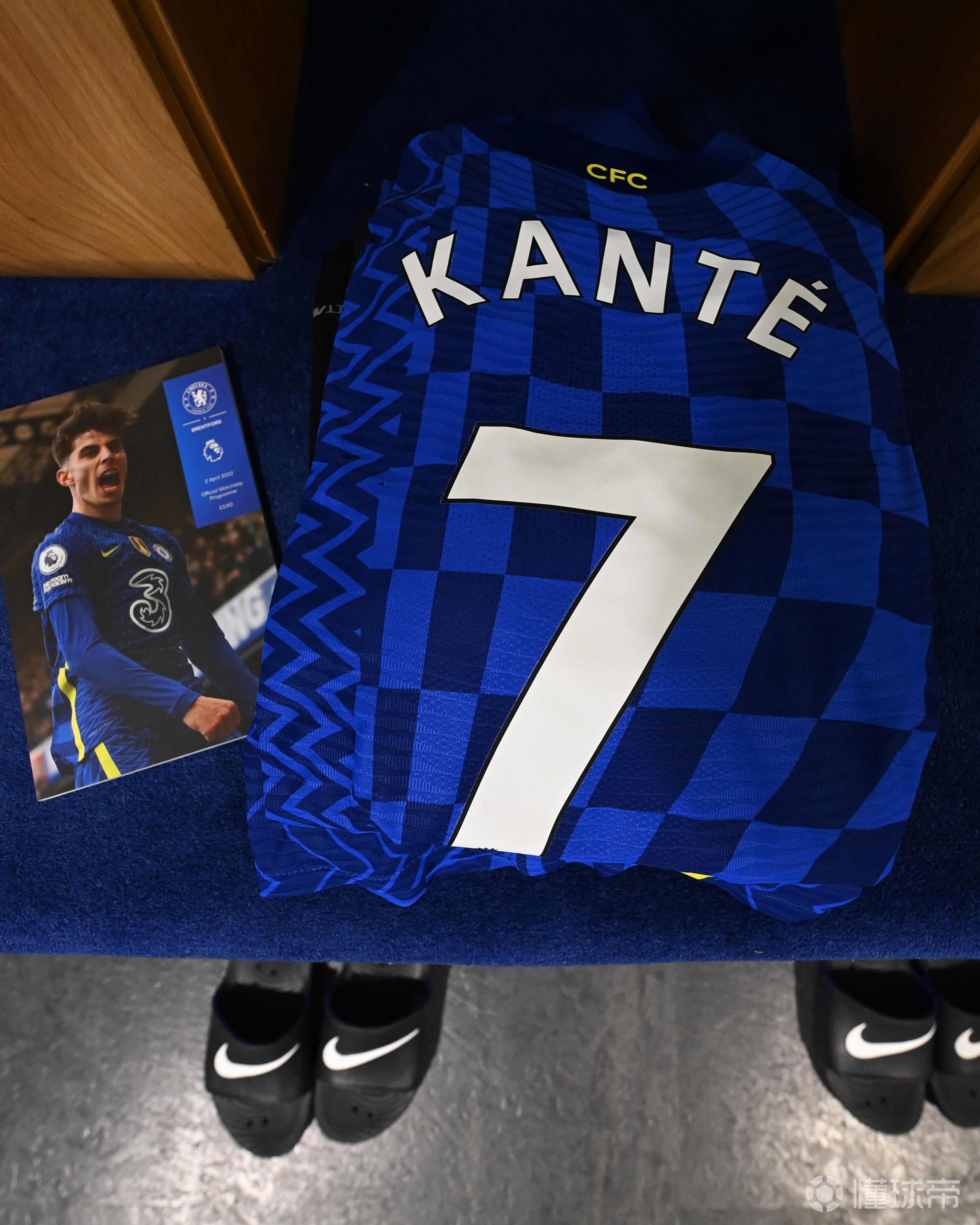 yy易游官网下载里程碑夜！迈阿密热火调整名单，法甲赛后刷纪录，引发热议，资深球员宣示担当的简单介绍