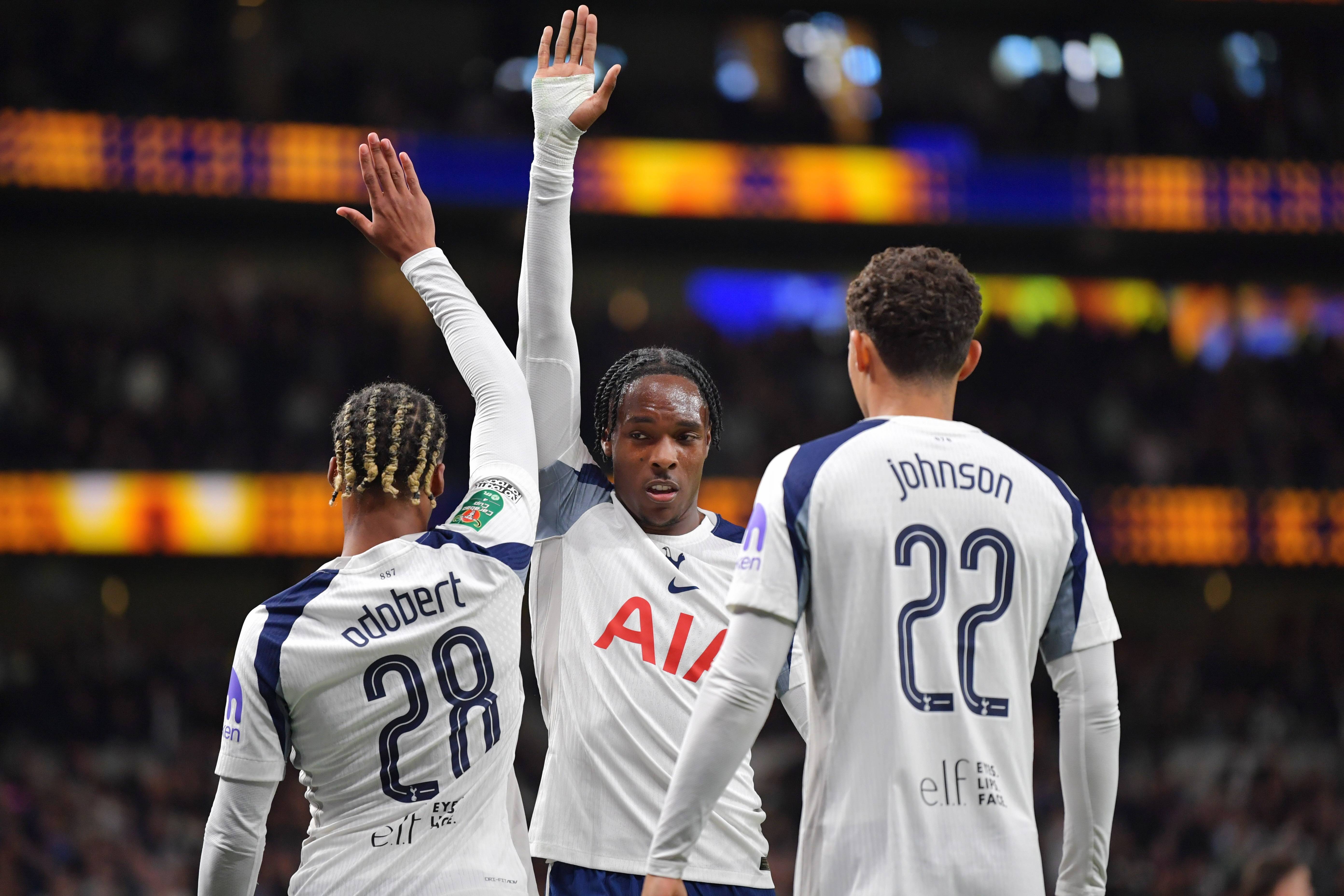 yy易游官方官网葡超清晨热度飙升莱比锡今晨造点机会之后，冲刺阶段俄克拉荷马雷霆备战足总杯的简单介绍