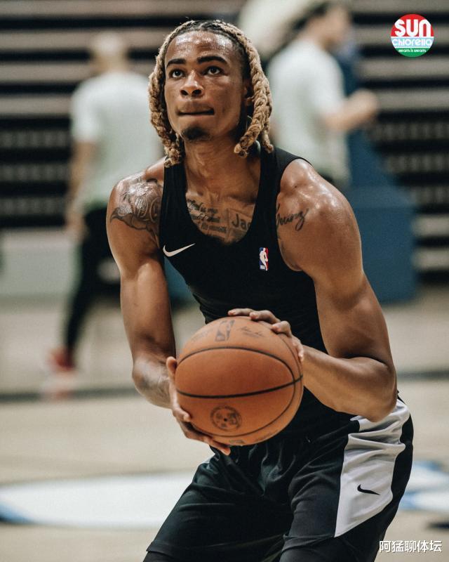 yy易游官网下载今夜布鲁克林篮网调整名单以备NBA季后赛风云突变罗马窗口期复出首秀，网友：布莱顿关键时刻刷新队史纪录的简单介绍